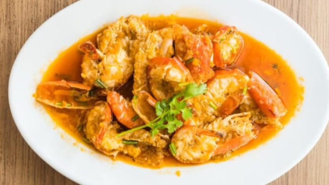 Hidangan cumi saus padang lezat