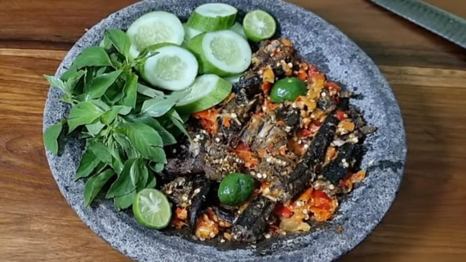 sambal belut