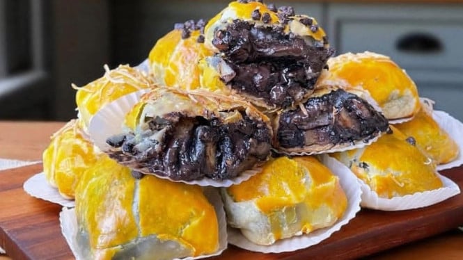Pisang Bolen, Camilan Hangat yang Bikin Ketagihan!