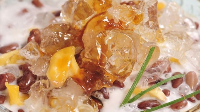 Es brenebon kacang merah untuk cuaca panas