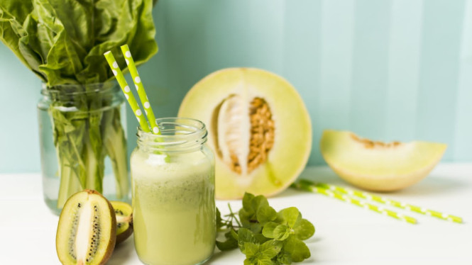 Segarnya es melon bikin adem seharian