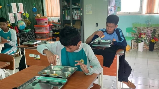 Program makanan bergizi gratis dongkrak kehadiran siswa