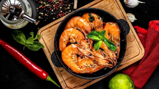 Udang saus tiram paprika ini siap bikin makan jadi istimewa