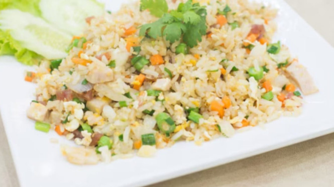 Menu sarapan pagi nasi goreng