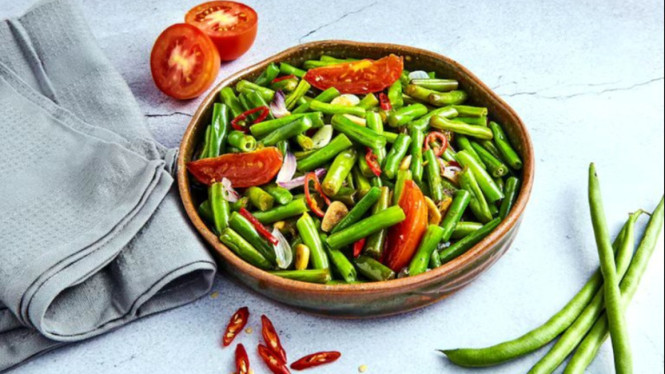 Tumis buncis kecap, menu rumahan yang selalu juara di meja makan.