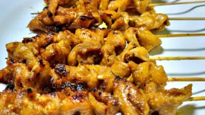Sate kulit foto dari ceceromed kitchen