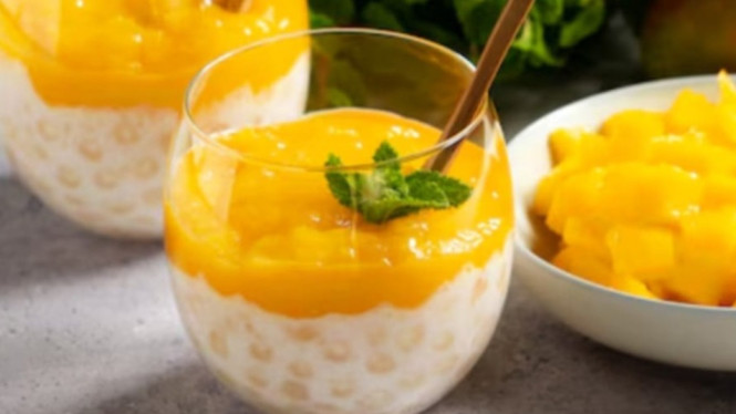 Lezatnya pudding susu mangga