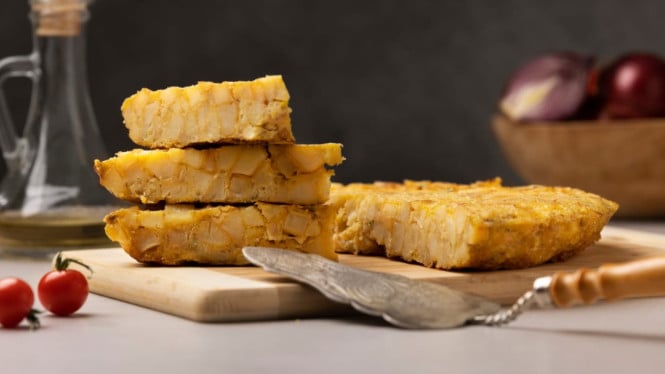 Tempe mendoan gurih, tipis, dan renyah di pinggir