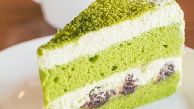 Lezatnya bolu pandan santan