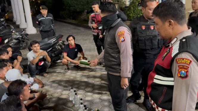 Polisi lakukan pendataan di Polres Probolinggo