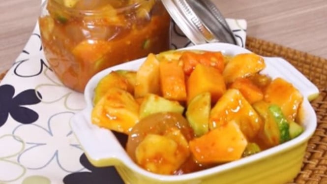 Rujak kweni siap jadi pencuci mulut favorit.