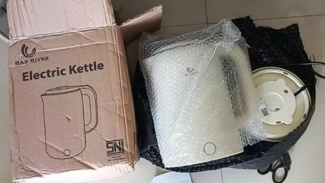 Teko Listrik Pemanas Air Cepat