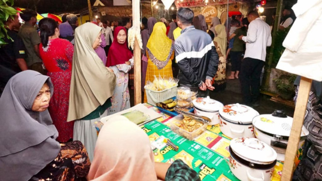 Jajanan jadoel di pasar seni akses kawasan Ijen, mampirlah!