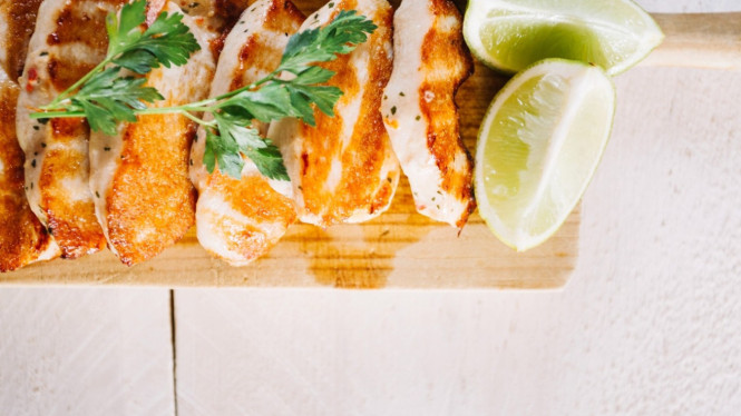 Lime chicken segar, gurih, dan sehat