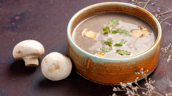 Sup krim jamur gurih umami