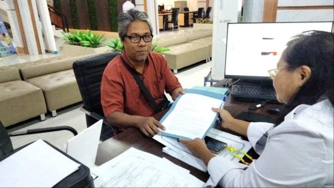Penyerahan Surat keberatan tertulis oleh penerima kuasa penginapan