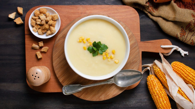 Sup krim jagung manis untuk menu berbuka manis