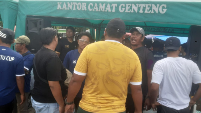 Kericuhan di tenda panitia Bersatu Cup RTH Maron