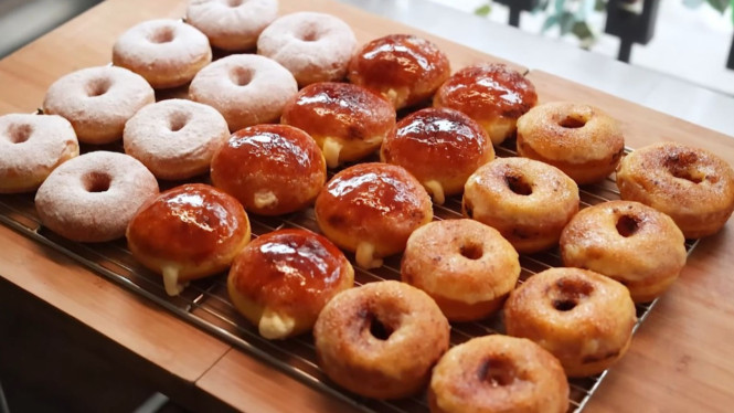 Donat labu empuk siap jadi takjil