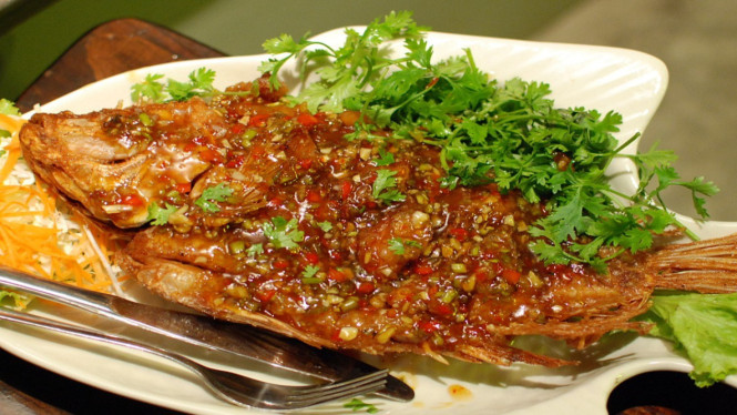 Kombinasi saus tiga rasa bikin nagih