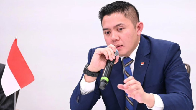 Sekretaris Kabinet Teddy Indra Wijaya.