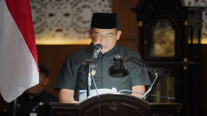 Wali Kota memaparkan nota penjelasan LKPJ tahun 2025
