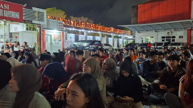 Suasana Nobar Pesta Babi di Untag Banyuwangi