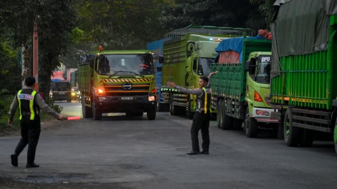 Urai Kemacetan Pelabuhan Ketapang, Pemkab Banyuwangi Ajukan 4 Solusi ke Pemerintah Pusat