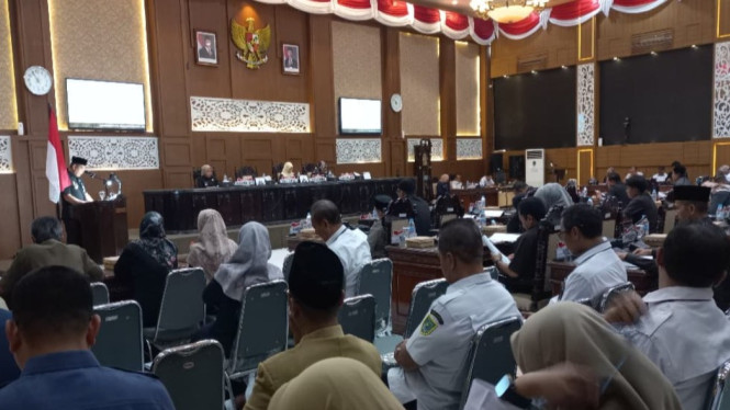 Pendapatan APBD Tembus Rp1 Triliun, DPRD Minta Dampaknya Terasa ke Warga