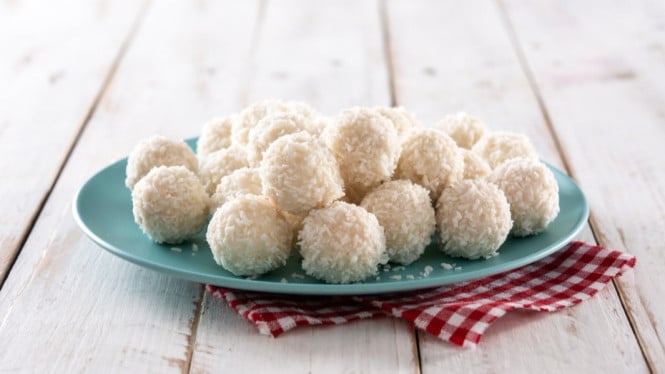 Kue klepon cokelat cadburry yang lebih kekinian
