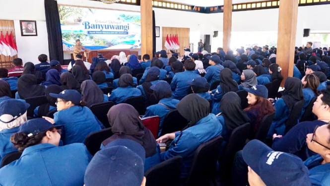 Unair Terjunkan 210 Mahasiswa KKN di Banyuwangi