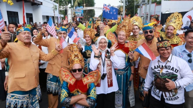 Puluhan Wisatawan Mancanegara Turut Tampil di BEC 2026.