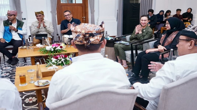 Meninjau Pusat Informasi Geologi Geopark Ijen