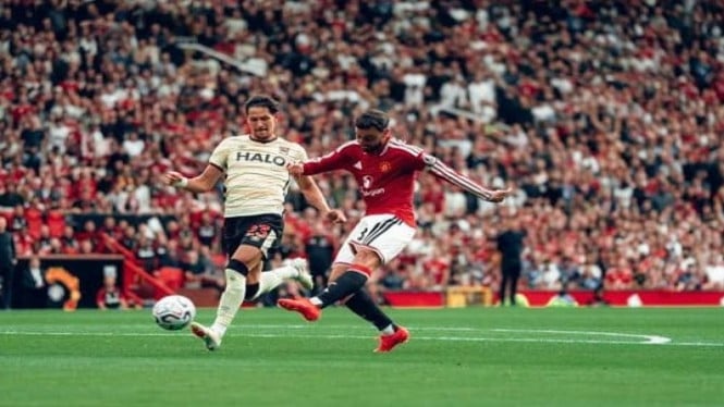 Bruno Fernandes Hattrick, Manchester United Pesta Gol 5-2 ke Gawang Ipswich Town