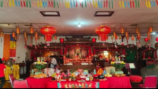 Keajaiban Toleransi di Wihara Pan Kho Bio, Mushola di Balik Altar Buddha