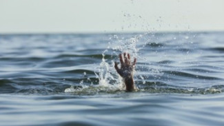 Dua Remaja SMP Tenggelam di Sungai Cisadane Bogor Saat Berenang