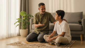 5 Cara Islami Mendidik Anak Gen Z di Era Digital