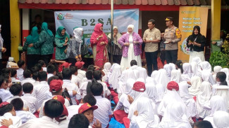 DKP  Bogor Gelar B2SA Goes To School Pertama di Parung, Murid SD Antusias!
