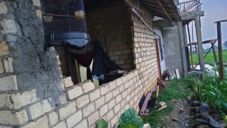 Cerita Warga Saat Angin Kencang Sapu Pemukiman di Gunung Bunder 2