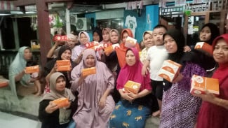 Setiap Jumat Warga Dapat Nasi Ayam, PKS Bogor Timur Tebar 1.500 Paket Berkah