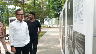 Pameran PFI Bogor Abadikan Pesan dan Kenangan Warga, Wamen Bima Arya Apresiasi Kedalaman Kisahnya