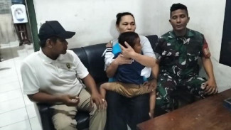 Bocah 4 Tahun Hilang di Pasar Parungpanjang, Diselamatkan TNI Saat Menangis di Malam Hari