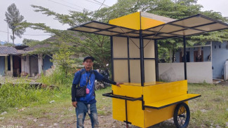 Pemuda Jasinga Bangun 'Kedai Literasi', Ruang Kopi yang Menyalakan Harapan