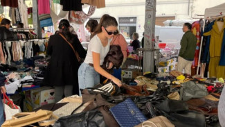 OOTD Thrift Queen, Gaya Unik Gen Z yang Ramah Kantong dan Bumi