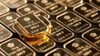 Harga Emas Dunia Hari Ini Tembus Rekor Tertinggi! Sentuh USD 3.863, Emas Antam Ikut Melonjak ke Rp 2,6 Juta/Gram