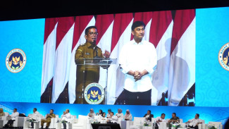 Rapat Bersama BGN, Bupati Bogor Rudy Susmanto Targetkan 570 Dapur MBG