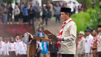 Sungai Ciliwung Sangat Kritis, KLH Kukuhkan 53 Komunitas di Hari Sumpah Pemuda