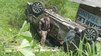 Mengenaskan, Tak Kuat Nanjak, Mobil Terperosok ke Jurang di Kawasan Puncak