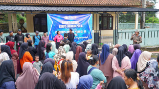 Turun Gunung dari Lokasi Latihan, Dansatlat Brimob Pimpin Aksi Sosial di Desa Terpencil Bogor