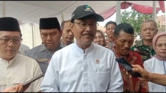 Kemensos dan Hangesti Handicraft Gelar Pelatihan Pengolahan Pelepah Daun Pisang bagi 200 KPM PKH di Tanjungsari